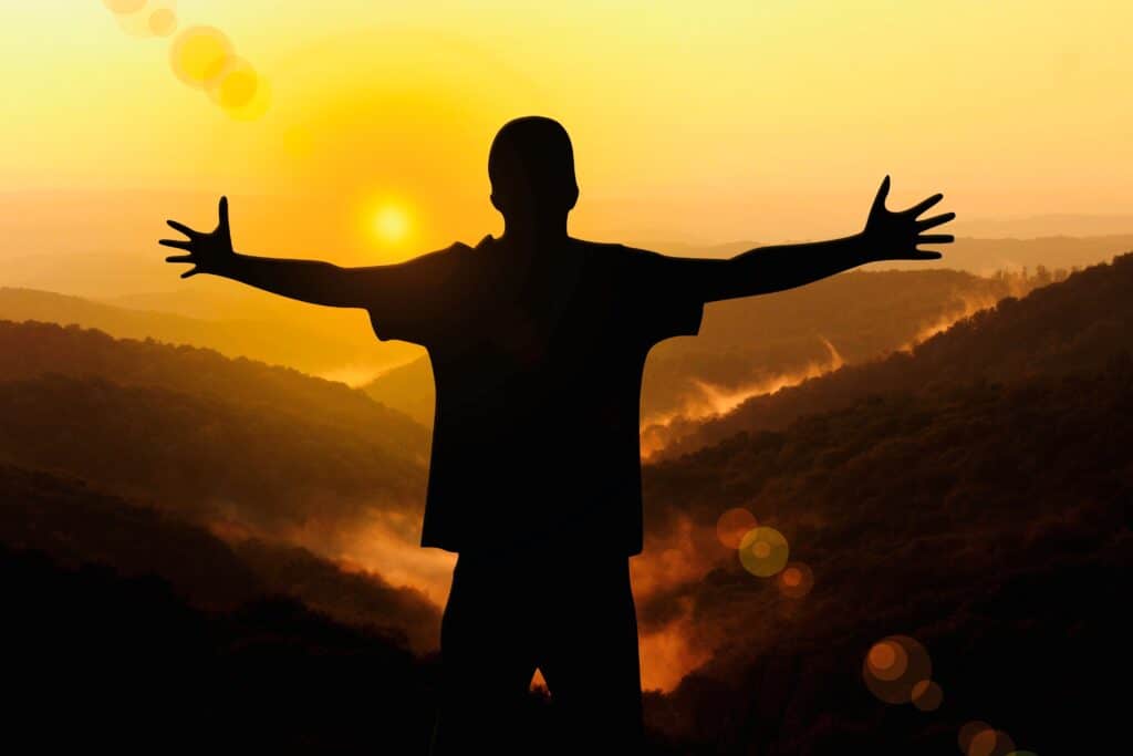 Man hugging the vast horizon. 